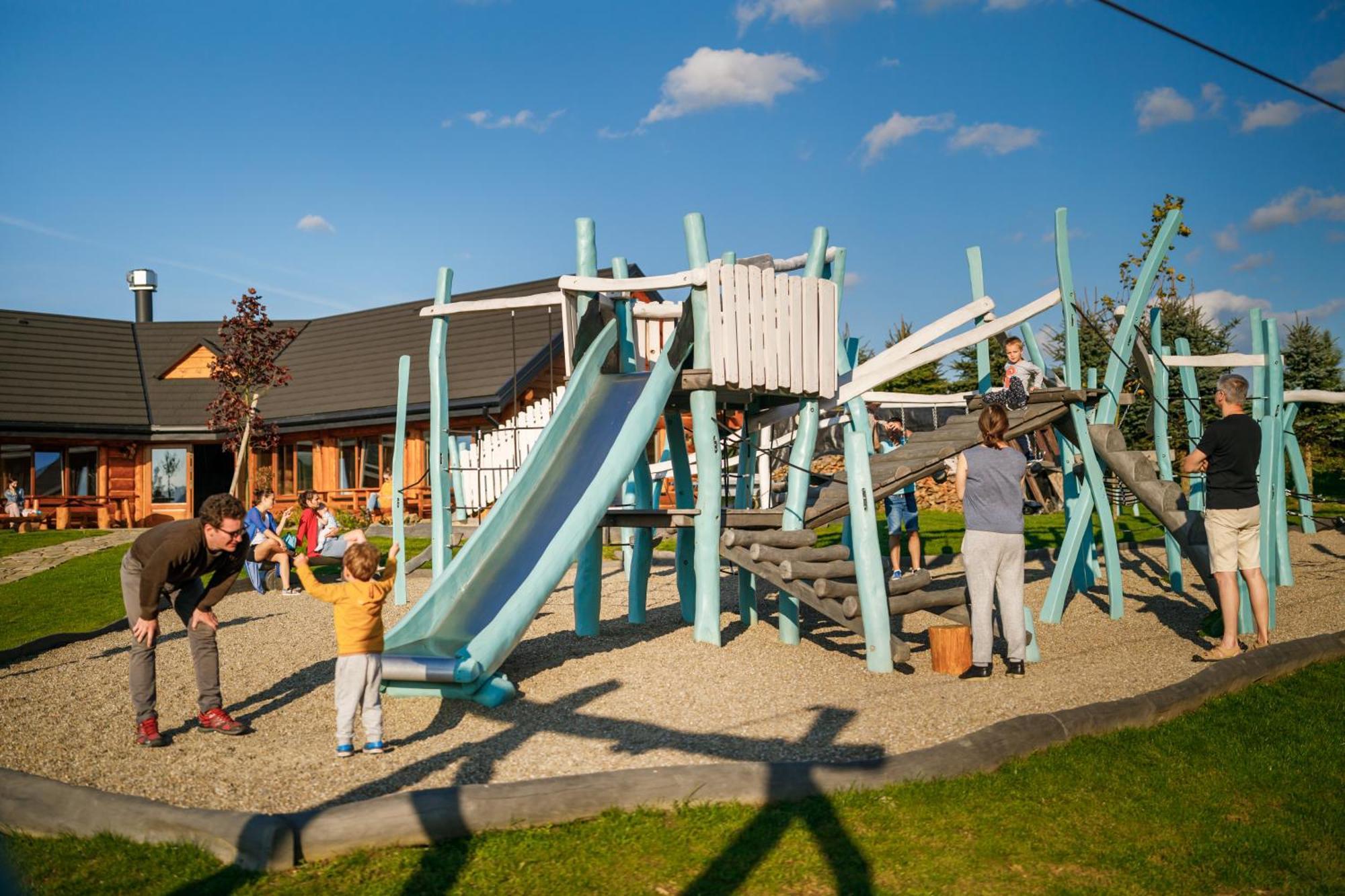 Tylickie Wzgorze Spa & Wellness Pensjonat Dla Rodzin Z Dziecmi Тылич Экстерьер фото